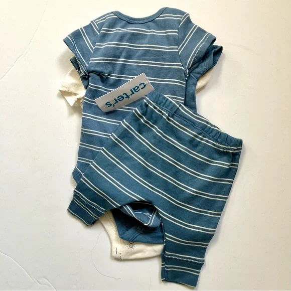 Carter's Baby Boys' Four Piece Set Size 0M NWT - Picture 4 of 5